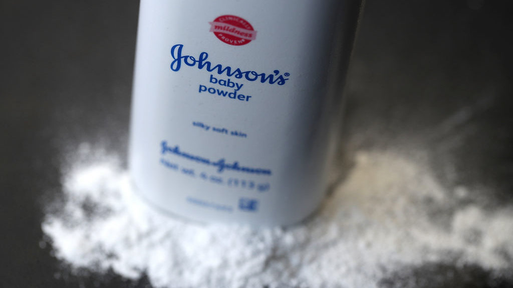 Johnson  AMP  Johnson baby powder